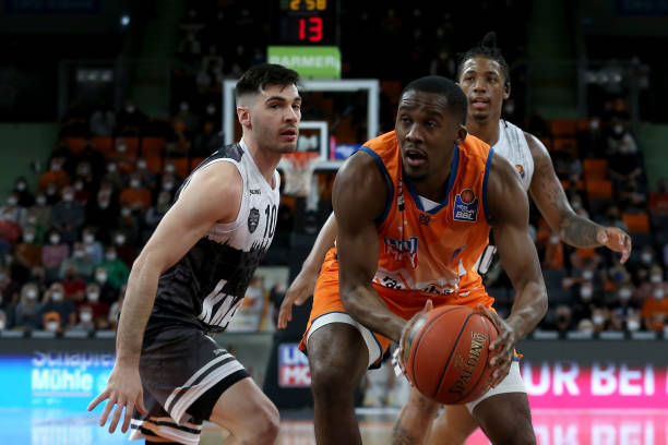 作为斯洛文 作为斯洛文