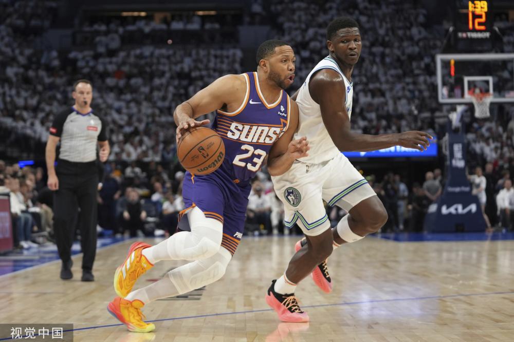 利所展现出 利所展现出